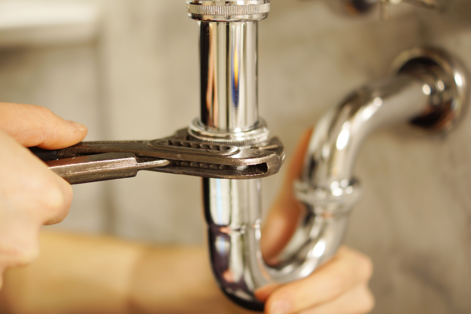 Fix That Sink Leak, Change That Tap & Unblock Shower Drain!