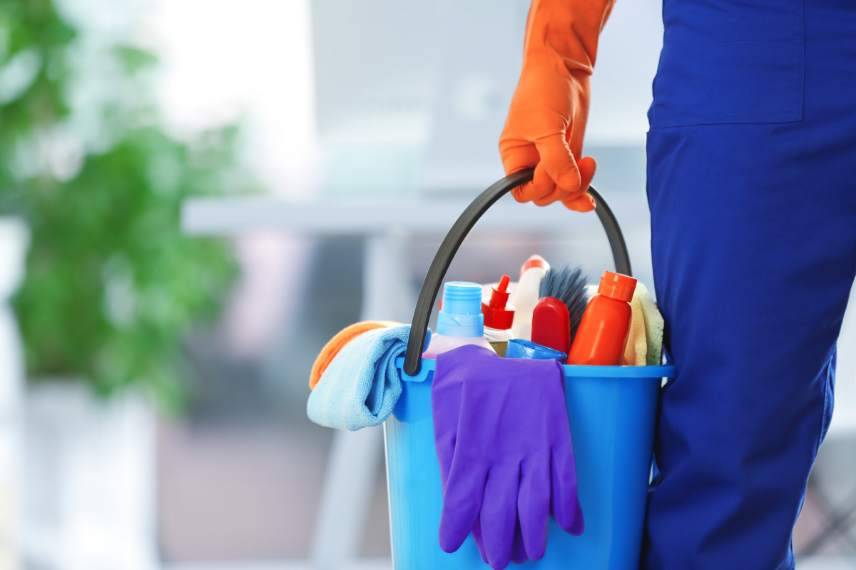 3-Hour Cleaning Service in Reading – Using Your Products & Equipment for a Perfect Shine